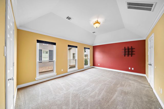 2927 Clinton Drive, Houston, TX 77020