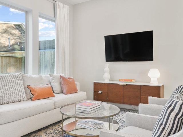 3422 Mansfield Street, Houston, TX 77091