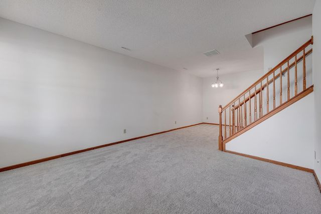 966 Princeton Avenue, Shakopee, MN 55379