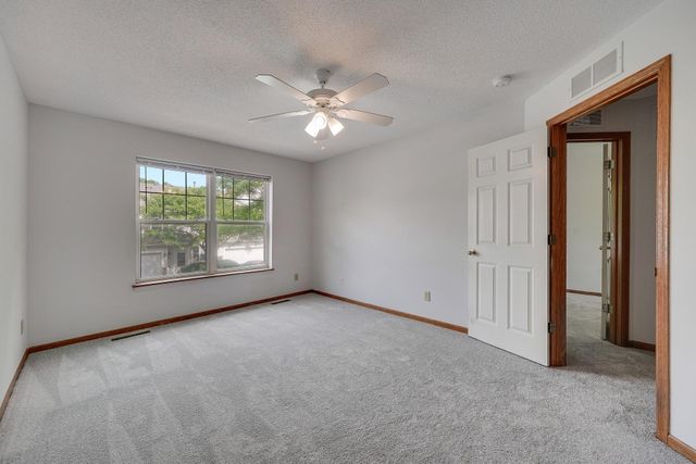 966 Princeton Avenue, Shakopee, MN 55379