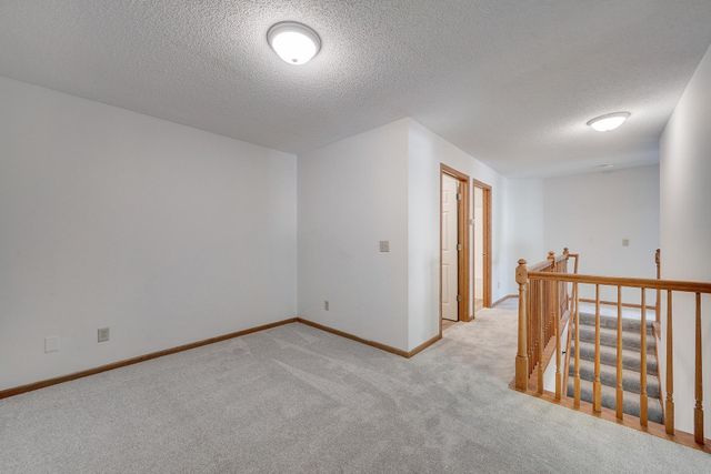 966 Princeton Avenue, Shakopee, MN 55379