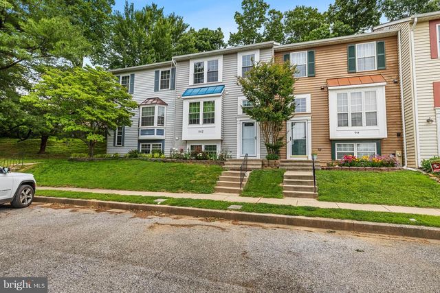 942 GAMING SQ, Hampstead, MD 21074