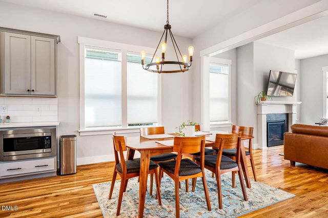 646 Great Ridge Parkway, Chapel Hill, NC 27516