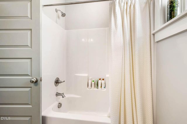 646 Great Ridge Parkway, Chapel Hill, NC 27516