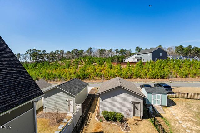 646 Great Ridge Parkway, Chapel Hill, NC 27516