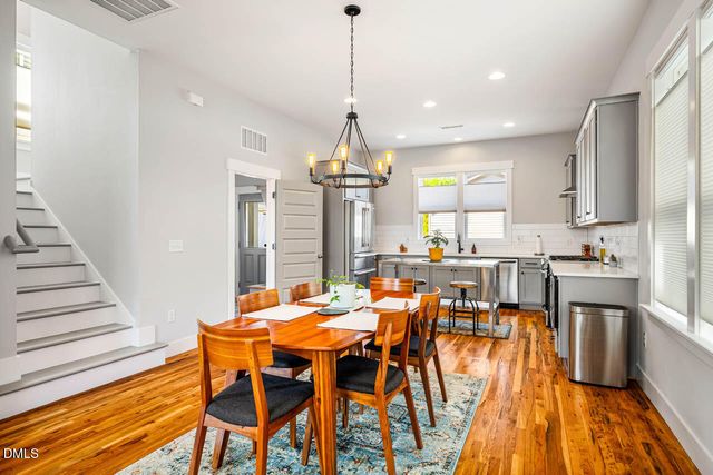 646 Great Ridge Parkway, Chapel Hill, NC 27516