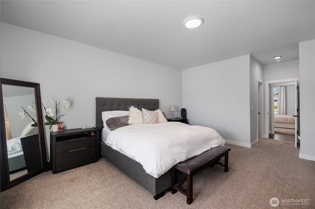 8608 Horizon Lane SE, Olympia, WA 98501