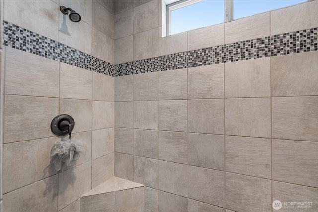 8608 Horizon Lane SE, Olympia, WA 98501