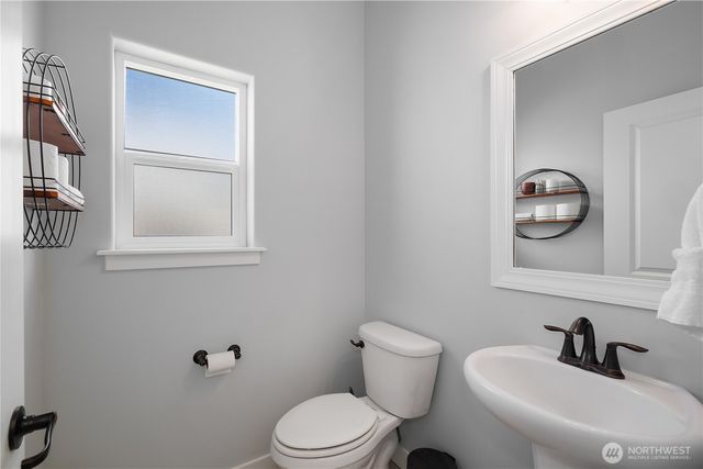 8608 Horizon Lane SE, Olympia, WA 98501
