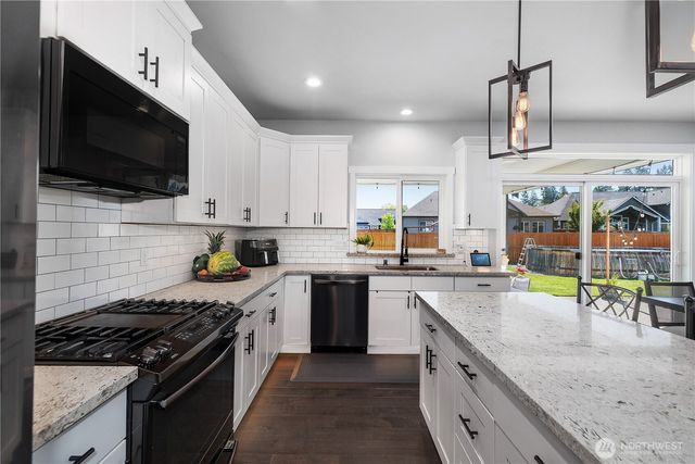 8608 Horizon Lane SE, Olympia, WA 98501