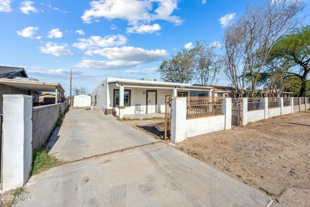 4441 S 8TH Street, Phoenix, AZ 85040