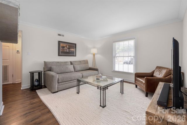 3520 Colony Road F, Charlotte, NC 28211