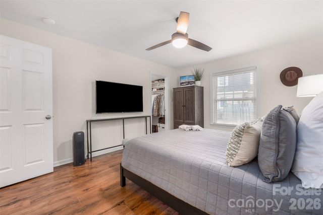 3520 Colony Road F, Charlotte, NC 28211