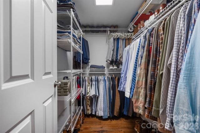 3520 Colony Road F, Charlotte, NC 28211