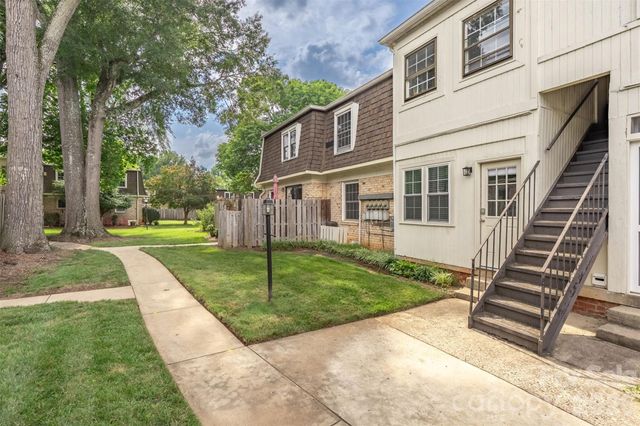 3520 Colony Road F, Charlotte, NC 28211