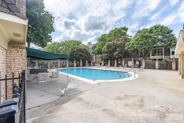 3520 Colony Road F, Charlotte, NC 28211