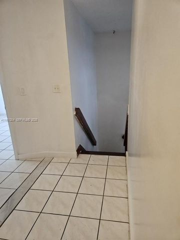 7211 W 24th Ave 2304, Hialeah, FL 33016