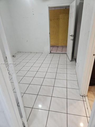 7211 W 24th Ave 2304, Hialeah, FL 33016