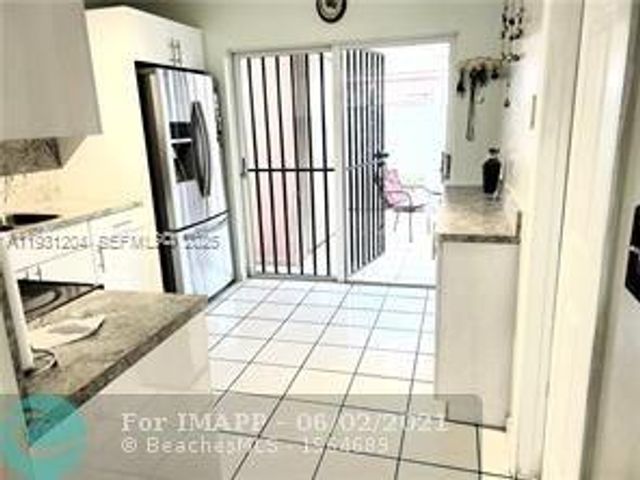 7211 W 24th Ave 2304, Hialeah, FL 33016