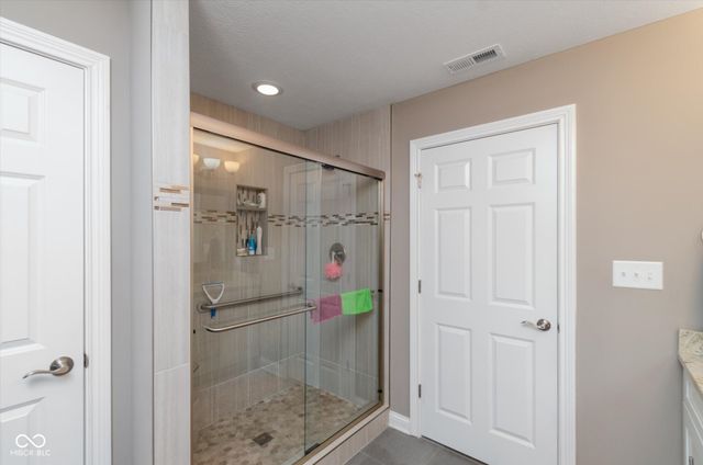 9733 Windy Lane UNIT 100, Fishers, IN 46037