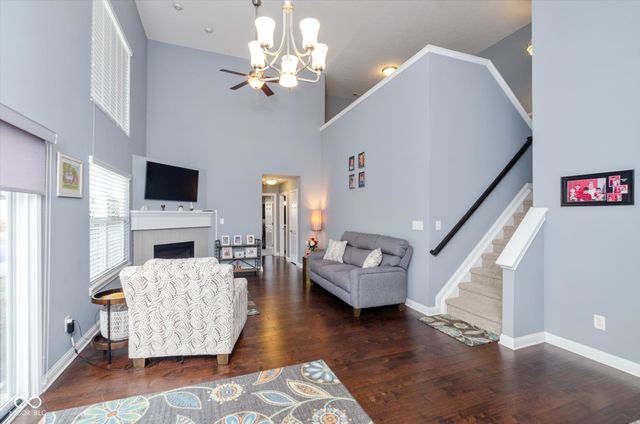 9733 Windy Lane UNIT 100, Fishers, IN 46037