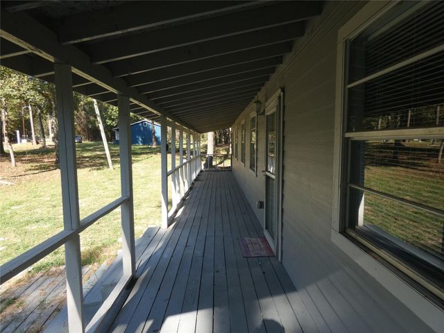 177 Tic Toc Lane, Trinity, TX 75862