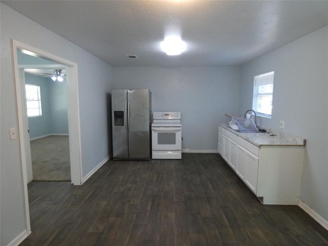 177 Tic Toc Lane, Trinity, TX 75862