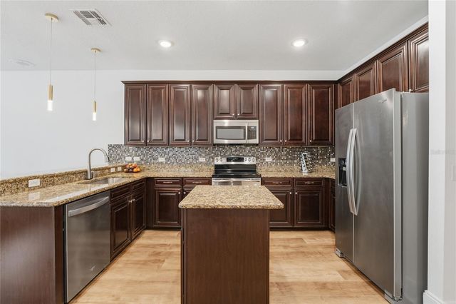 6382 GOLDEN DEWDROP TRAIL, Windermere, FL 34786