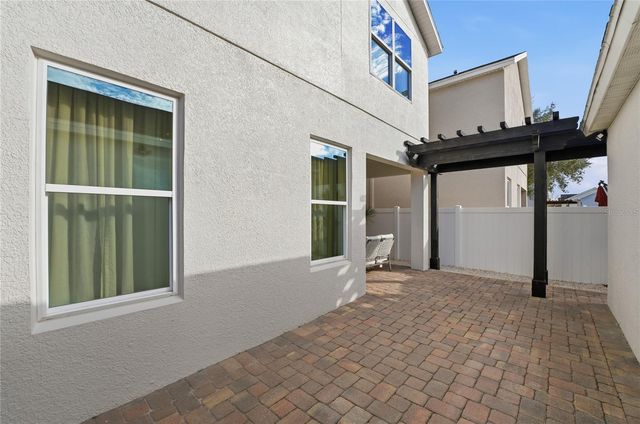 6382 GOLDEN DEWDROP TRAIL, Windermere, FL 34786