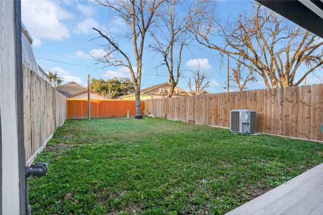 10232 Porto Rico Road, Houston, TX 77041