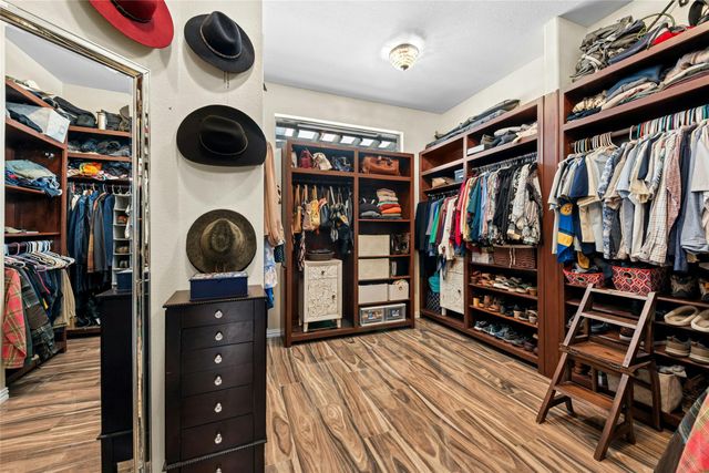 15091 Barrie DR, Austin, TX 78734