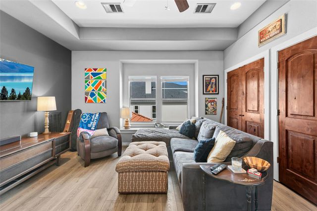 15091 Barrie DR, Austin, TX 78734