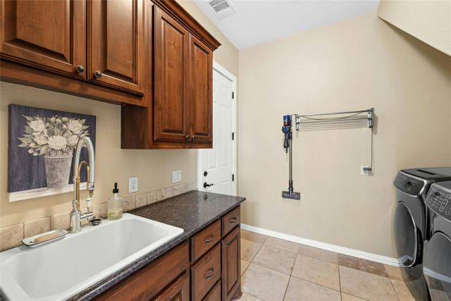 15091 Barrie DR, Austin, TX 78734