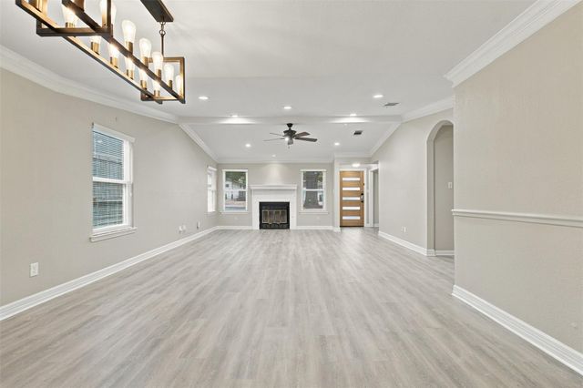 12813 Carrera DR, Austin, TX 78727