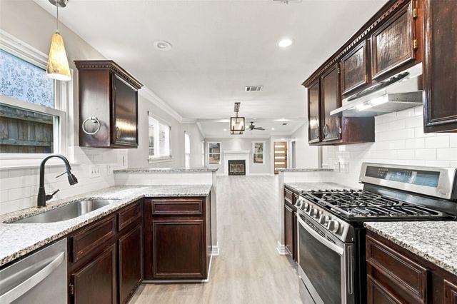 12813 Carrera DR, Austin, TX 78727