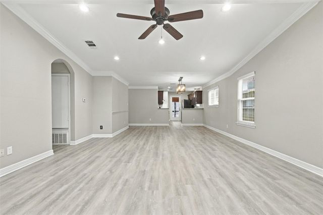 12813 Carrera DR, Austin, TX 78727