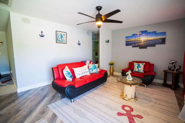 4386 Bamboo Drive, Palm Beach Gardens, FL 33410