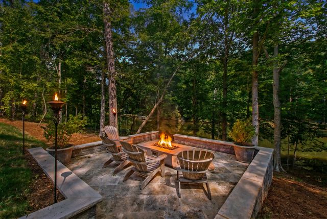 1424 Lake Adventure Court, Raleigh, NC 27613