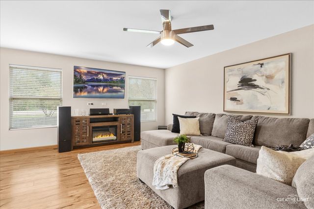 2772 Cranston Circle, Yorkville, IL 60560