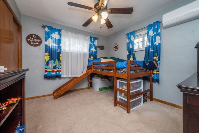 2408 Ridge Rd, South Park, PA 15129