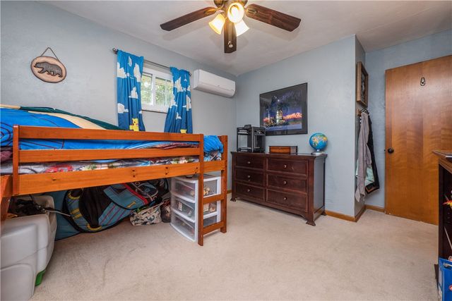 2408 Ridge Rd, South Park, PA 15129