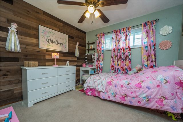 2408 Ridge Rd, South Park, PA 15129