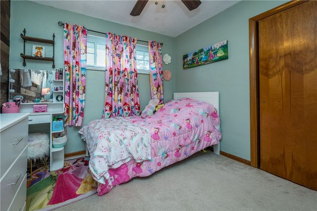 2408 Ridge Rd, South Park, PA 15129