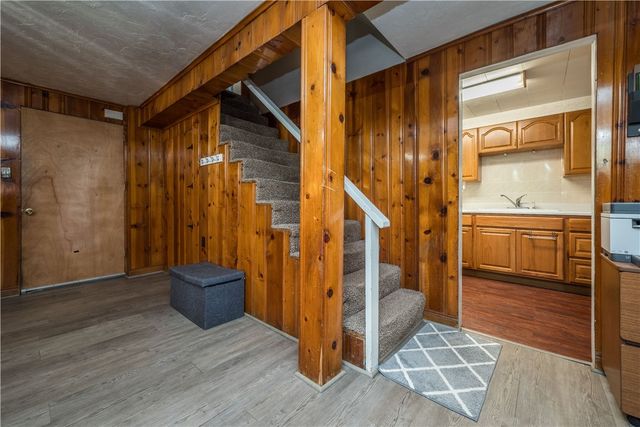 2408 Ridge Rd, South Park, PA 15129