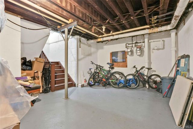 7707 Ditmars Boulevard 2, East Elmhurst, NY 11370