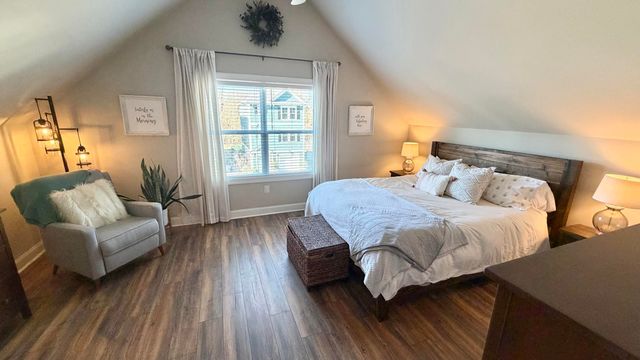 5134 Hyde Park Village Lane, North Charleston, SC 29405