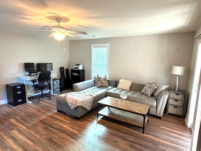 5134 Hyde Park Village Lane, North Charleston, SC 29405