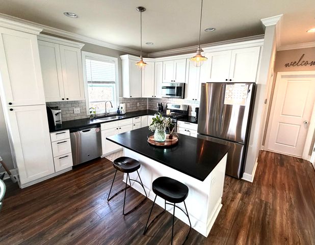 5134 Hyde Park Village Lane, North Charleston, SC 29405