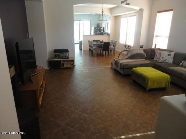 1463 W SWAN Court, Chandler, AZ 85286