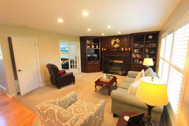 1818 LEDGEVIEW ROAD, De Pere, WI 54115